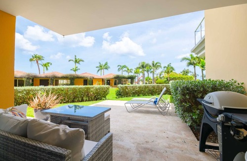 Oranjestad-West Apartment | Beachfront - Garden Delight Studio - E125-1