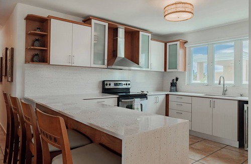 Cabezas Apartment | Beachfront Penthouse Paradise/4BR/Ocean Views/Pool