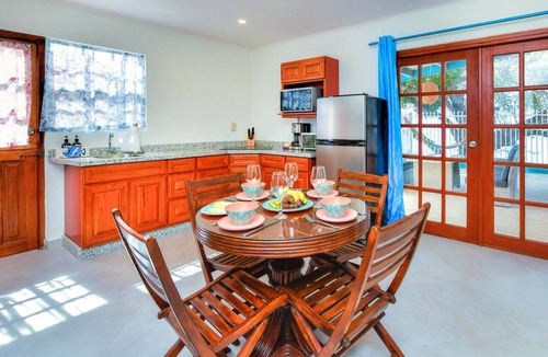 Savaneta Villa | Beachfront Two-Bedroom Villa