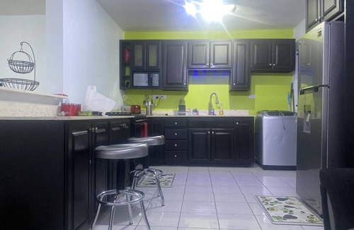 Portmore House | Beautiful 3-Bed House in Saint Catherine Portmore