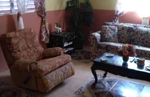Corozal Apartment | Beautiful 2 bedroom apt.