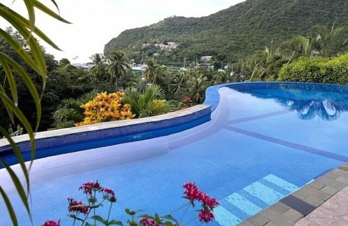 Marigot Bay Villa | Beautiful 5-Bedroom Villa Ashiana in Marigot Bay