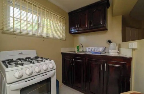 Salt Gut House | Beautiful and quite community 2 bedrooms and 1 bathroom