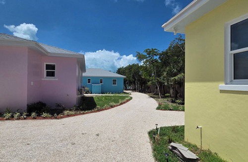 Spanish Wells House | Beautiful brand-new beachfront 2-bedroom house on Russell Island, Bahamas