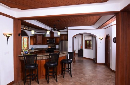 Marigot Bay Villa | Beautiful luxury Villa, 2 mins to the bay
