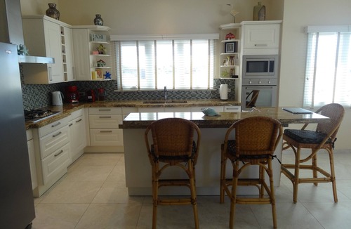 Opal Villa | Beautiful Villa With Pool