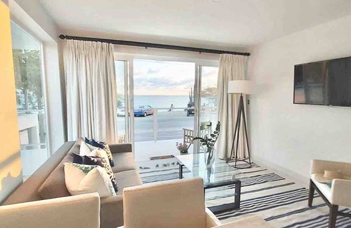 Pos Chiquito Apartment | Bella Horizonte - Beachfront 1