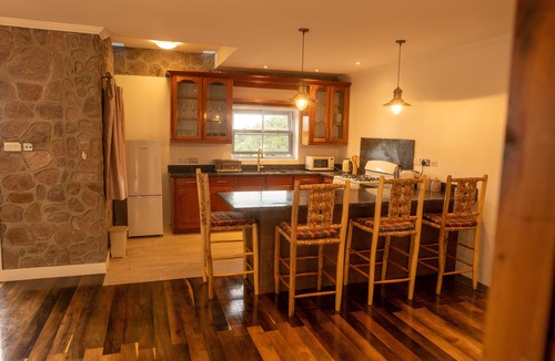 Soufriere Quarter Apartment | Belle Etoile - Nutmeg Apartment (2 Bedrooms)