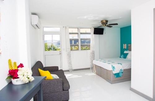Potters Village Apartment | Bellevue Suites