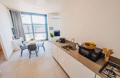 Bubali Condo | BibaDushi.Private Pool 3min to EAGLE BEACH