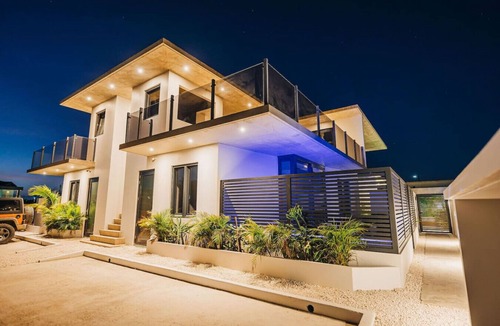 Bubali Condo | BibaDushi.Private Pool 3min to EAGLE BEACH