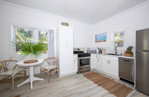 Governor's Harbour House | Bica Bung - New! Private Beachfront Cottage French Leave Beach 1 Bedroom Bungalow
