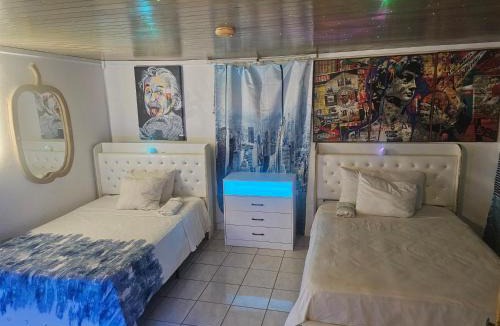 Montego Bay Hotel | Big Apple Hotel