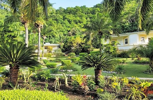 Morne Rouge Hotel | Blue Horizons Garden Resort