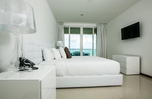 Palm Beach Apartment | Blue Residences