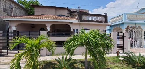 Portmore Apartment | Bobby villa spot