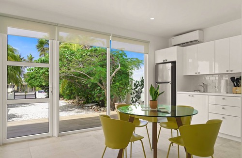 Arashi Apartment | Boca Catalina Beach 1 Bed/Kitchen Private Pool