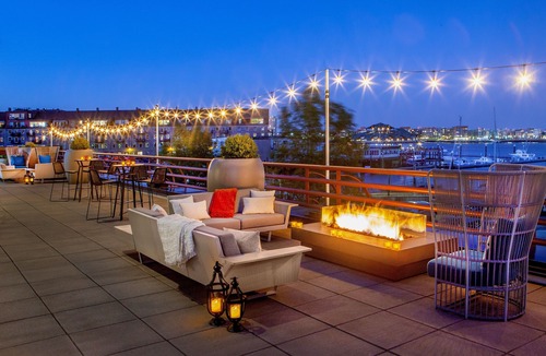 Waterfront Hotel | Boston Marriott Long Wharf