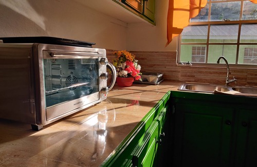 Marigot Bay Apartment | BQKG's Inn Apartment Q. Only15 mins away from Marigot Bay and Castries!