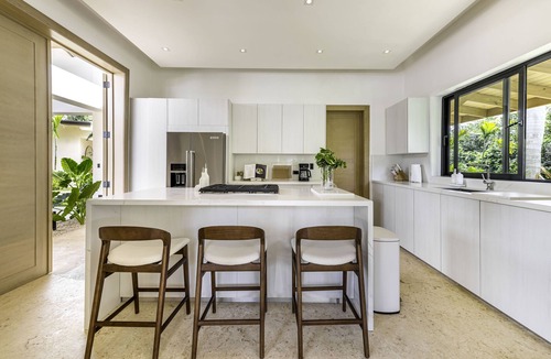 Los Lagos Villa | Brand New 6 Bedroom Villa w/Chef included! Steps from the Beach!