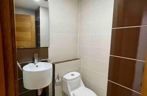 Ensanche Naco Apartment | Bright 1BR Apt, Private Parking, AC, Wifi, Balcony