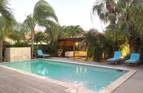 Oranjestad-West Villa | Bright 3-Bedroom Villa Near Eagle & Palm Beach