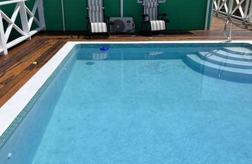 San Pedro House | Byron's Belize Dream is a great, cozy house in Belize! A must see! Great pool!