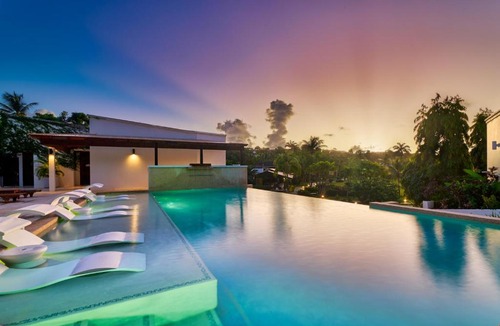 Lance aux Epines Resort | Calabash Hotel