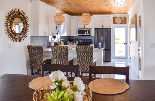 Treasure Cay House | Canal Front Private Home in Treasure Cay, Bahamas With Dock