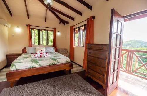 Marisule House | Careffe Escape Hideaway