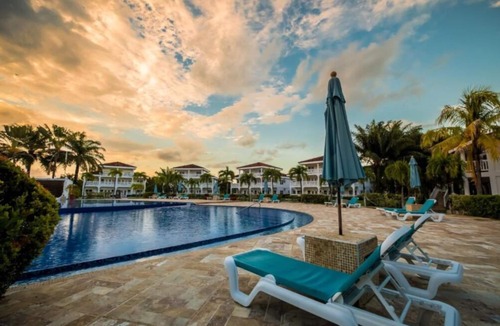 Plantation Condo | Caribbean Blue Retreat | 1BR Sea-View Villa