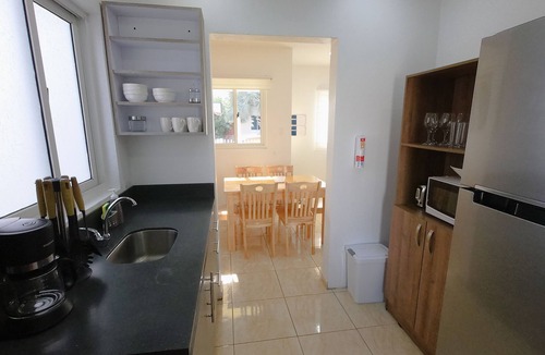 Boegoeroei House | Casa Familiar 8 min de Eagle Beach, Ext. Agradable