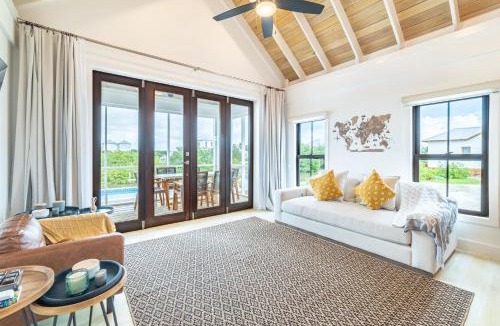 San Pedro Villa | Casa Serena and Mistico Beach Club plus Boat Shuttle