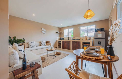 Kudawecha Apartment | Casita Sunrise - Tropical Pool - BBQ - 1BR Apartment by LUCHA