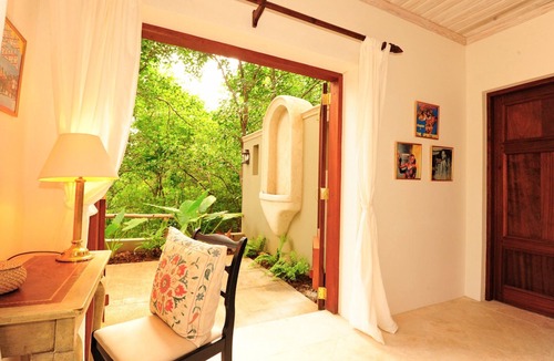 Lower Bay House | CASSAVA on Bequia. Stunning sea views in relaxed luxury with steps to sand beach