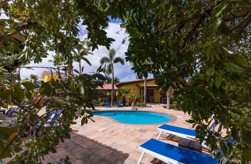 Tarabana House | Caya Luna Apartments casita Trupiaal
