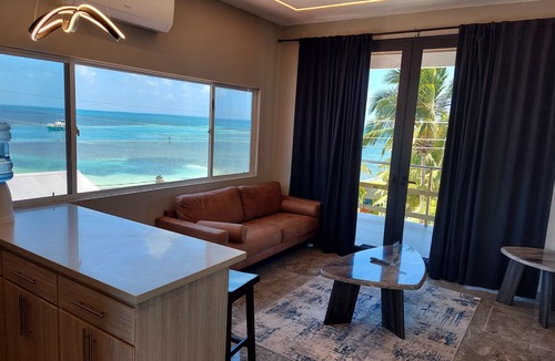Caye Caulker Hotel | Caye Caulker Condos By Barefoot