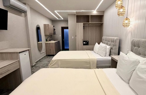 Caye Caulker Hotel | Caye Caulker Condos By Barefoot