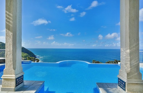 Sea Breeze Hills Villa | Cayman Villa - Contemporary 4 bedroom Villa with Stunning Ocean Views 4 Villa by RedAwning