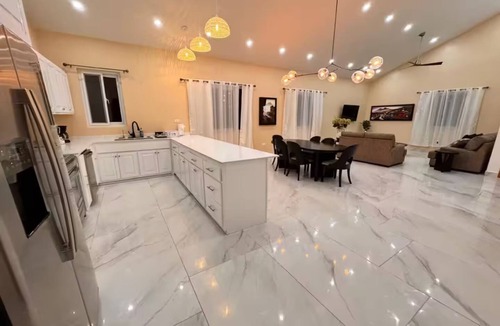 Belama Phase 3 Apartment | Celestial Suite- 3Bedroom Belize City
