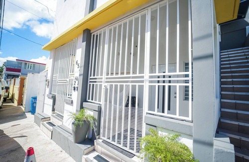 Miramar Apartment | Centric, Spacious, Stylish Miramar Unit, Sleeps 4