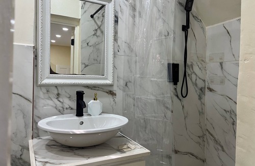 St. George's Apartment | Charming 1-bedroom apartment in pleasant Saint George's with AC