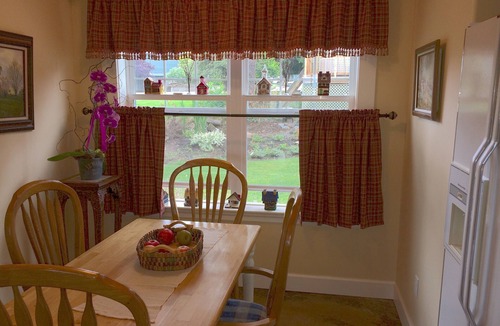 Hillendale Cottage | Charming 1-bedroom cottage in Oregon City