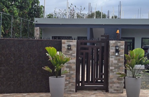 Salcedo House | Charming 2-bedroom 4 bed 2-full bathroom with AC in Monte Adentro Salcedo