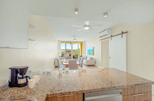 Boegoeroei Condo | Charming 2BR w/Balcony Pool BBQ Close2Beach