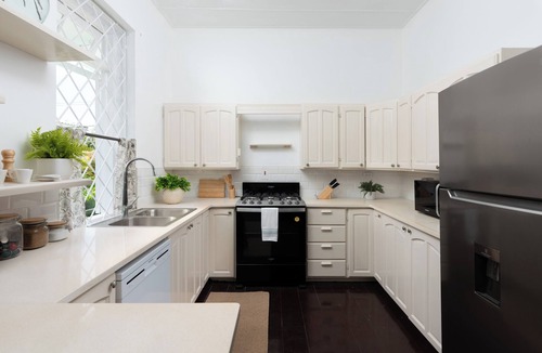 Bridgetown House | Charming 3-Bedroom South Coast Retreat with great access to dining and beaches.