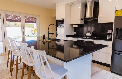 San Nicolas Zuid House | Charming Family Retreat with Private Pool & Relaxing Outdoor Space