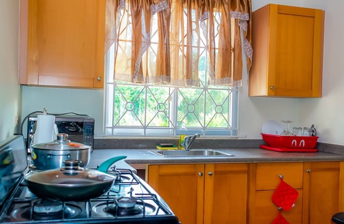 Falmouth House | Cheerful 1 bedroom House