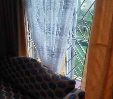 New Kingston Apartment | Chelsea Manor