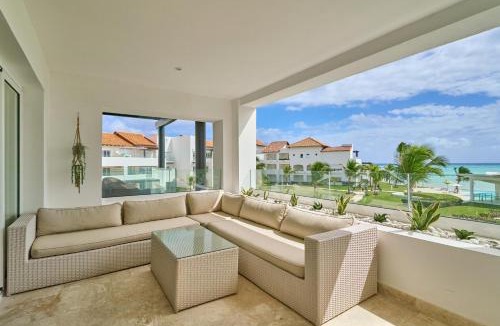 Cap Cana Marina Apartment | Chic 1 Bedroom Retreat In Cap Cana W Private Beach